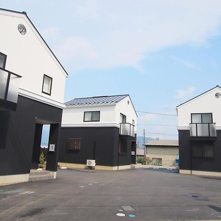 Villas Waraku Fujiyoshida Εξωτερικό φωτογραφία